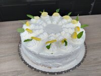 Zitronen-Joghurt-Buttermilch-Torte.jpg